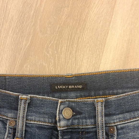 Lucky Brand Men’s Slim Straight 121 Jeans - Picture 3 of 5